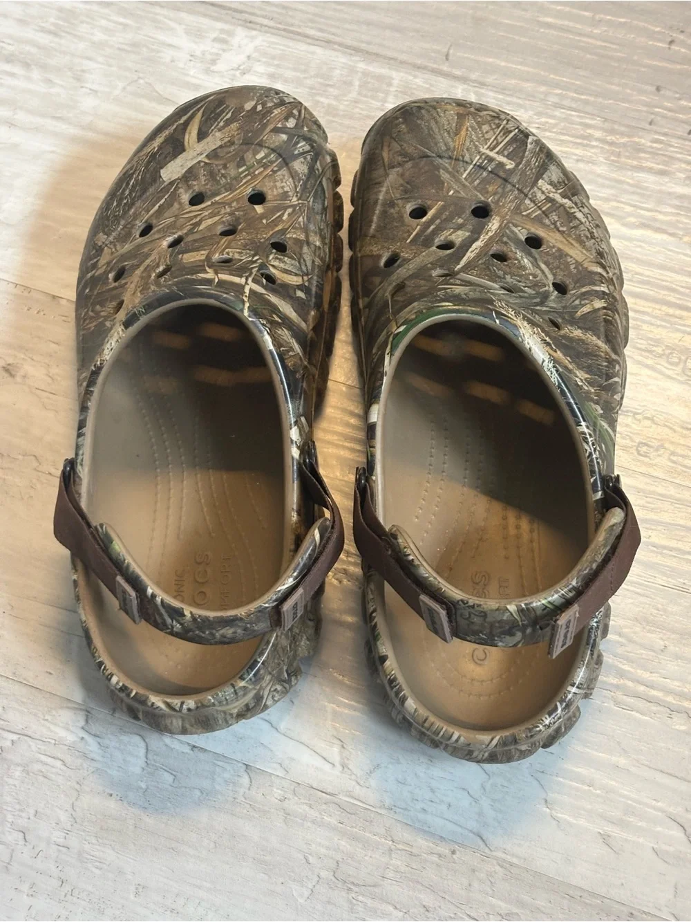 CROCS Realtree Camo Adjustable Strap Clogs Men’s Size 10